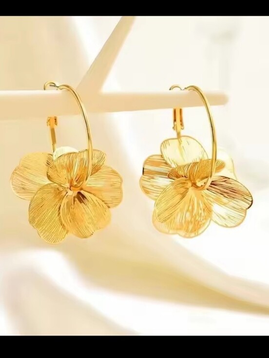 Jewelry - Vintage Earrings Gold Butterfly Flower Women's Dangle Jewelry G25